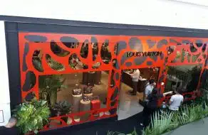 Adesivagem Louis Vuitton