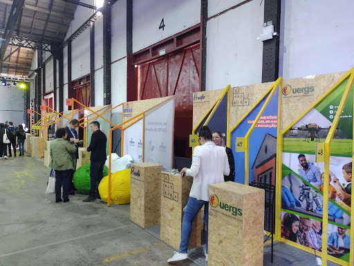 Comunicação sustentável: produzindo sinalização eficiente e ecológica