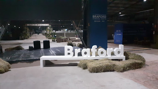 Comunicação visual para eventos em destaque: o impacto da identidade no Hereford 2025