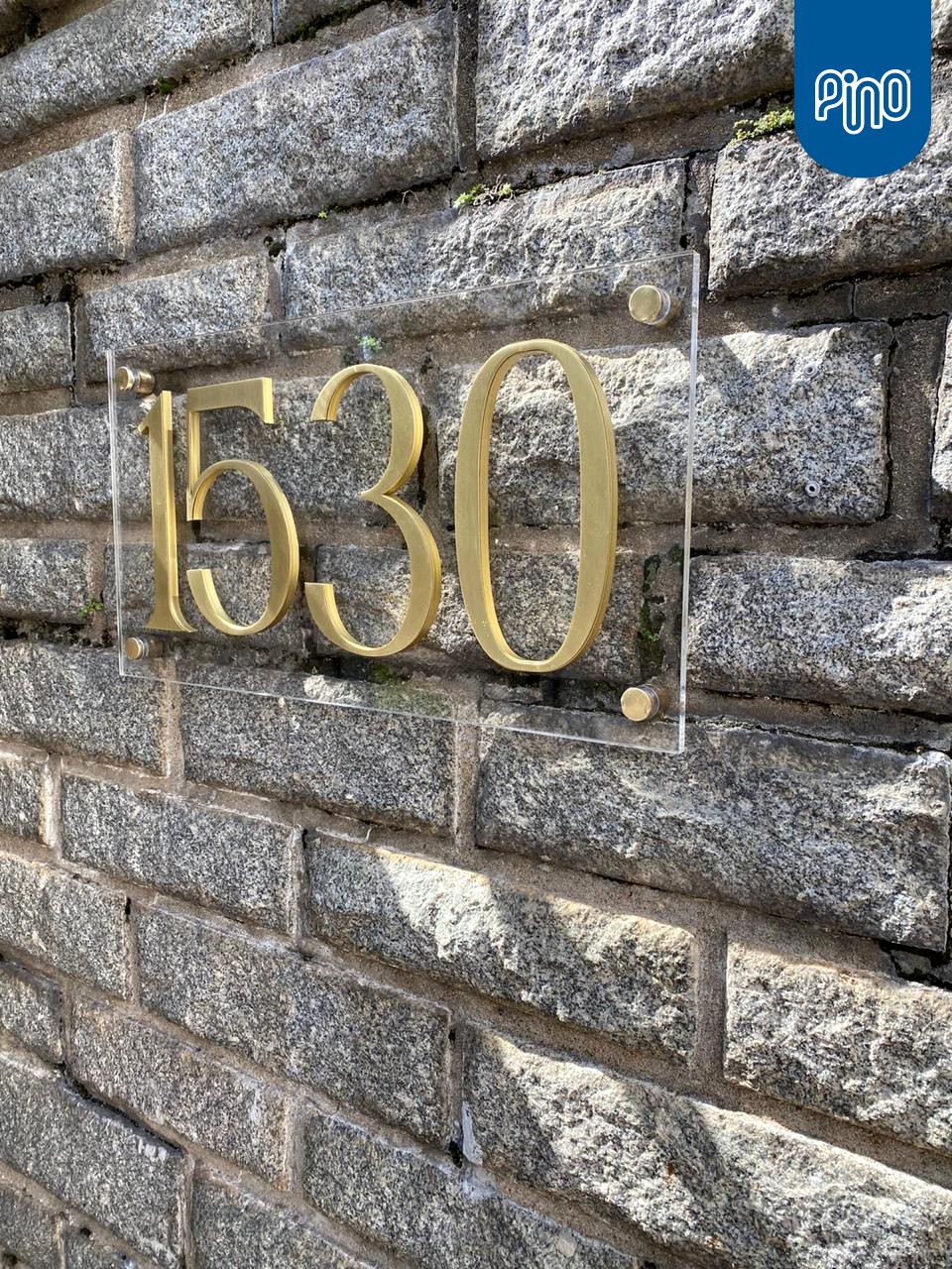 Número em acrílico