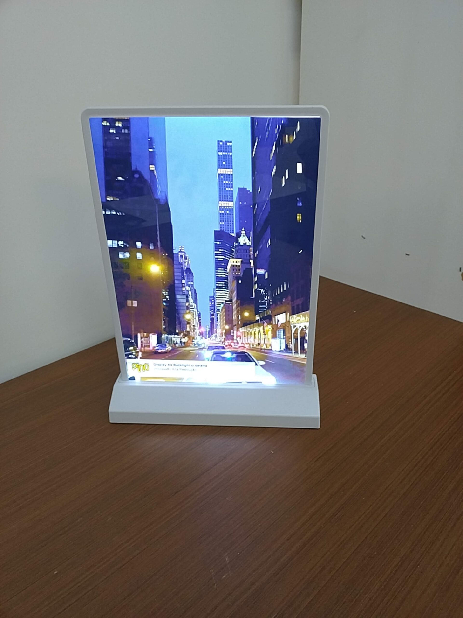 Backlight 2 faces com bateria.