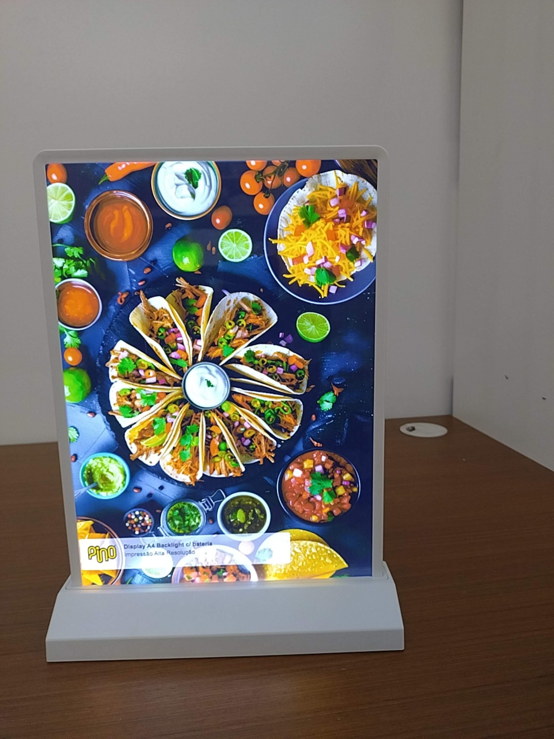 Display backlight de duas faces.